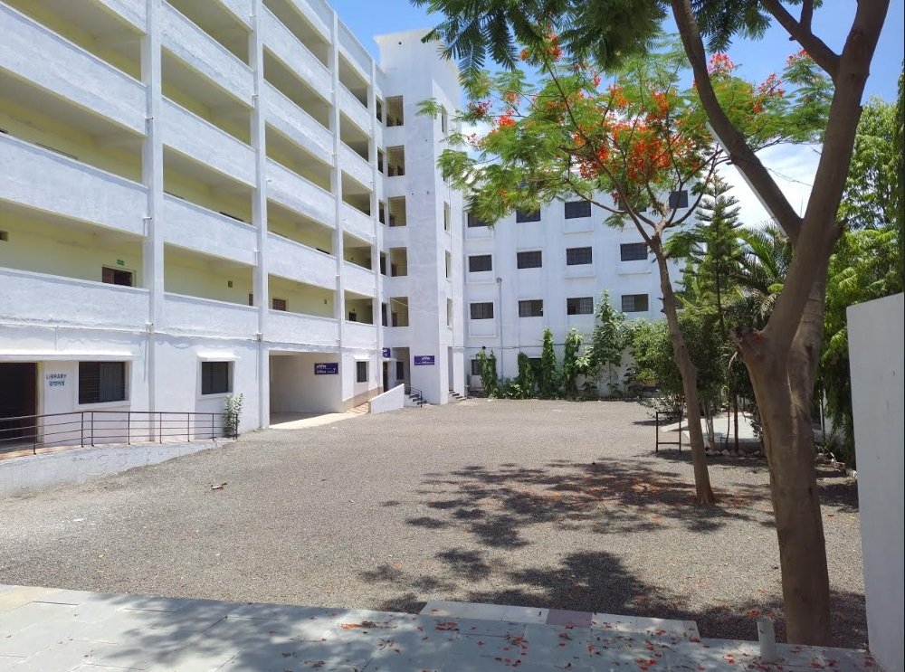 Dr. Kolpe College of Nursing campus